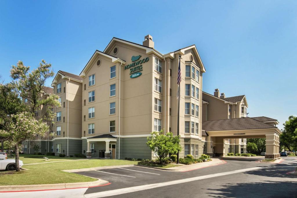 Homewood Suites by Hilton Austin-South/Airport image