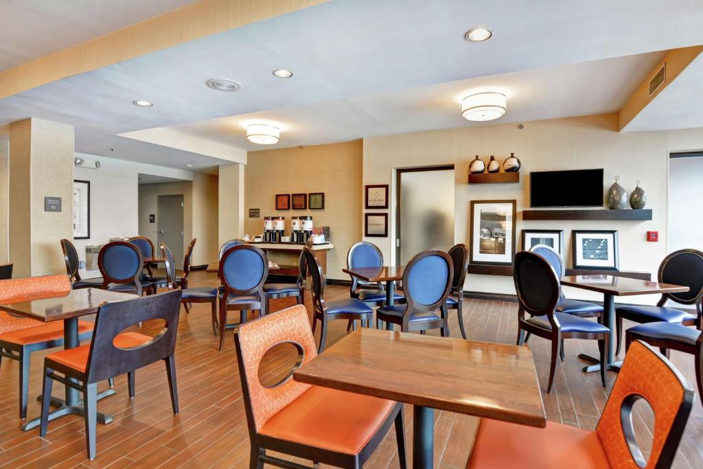 Hampton Inn Scranton at Montage Mountain photo 3