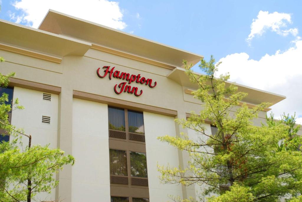 Hampton Inn Bloomington photo 2