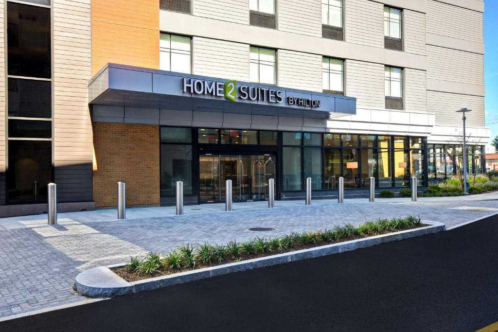 Home2 Suites By Hilton Boston South Bay photo 3