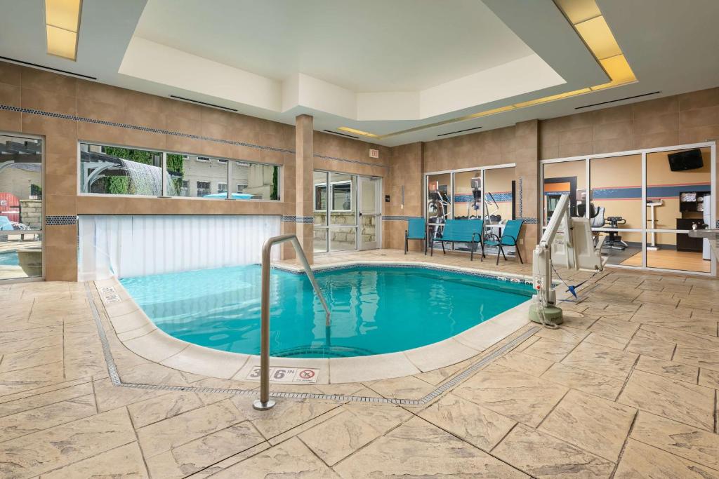 Hampton Inn & Suites Chattanooga Downtown photo 4