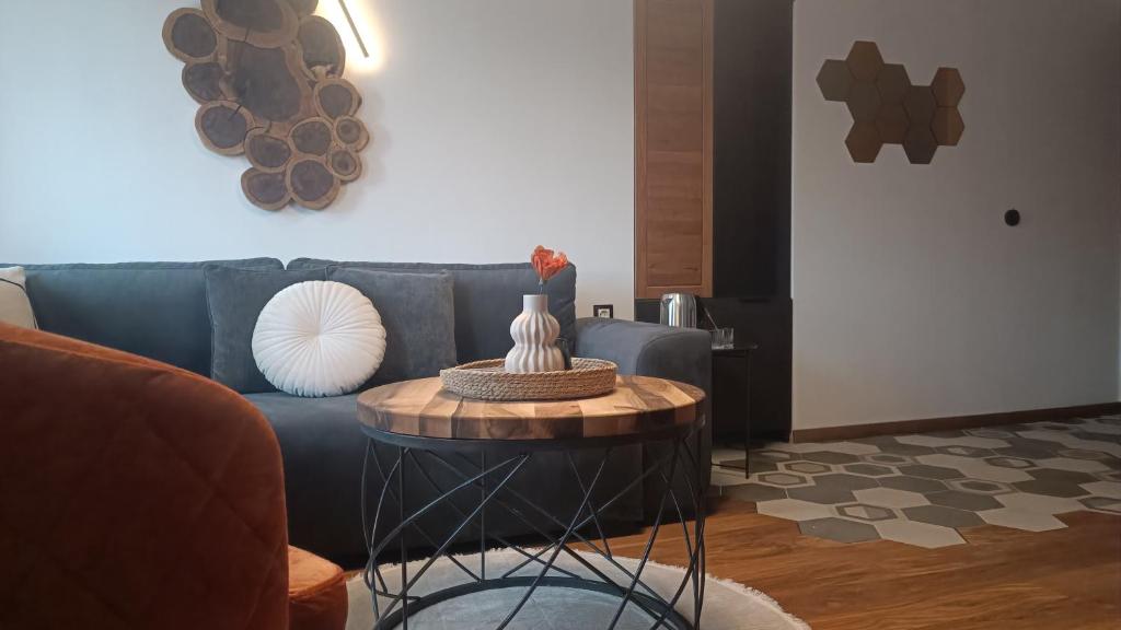 Square Luxury Apartments photo 1