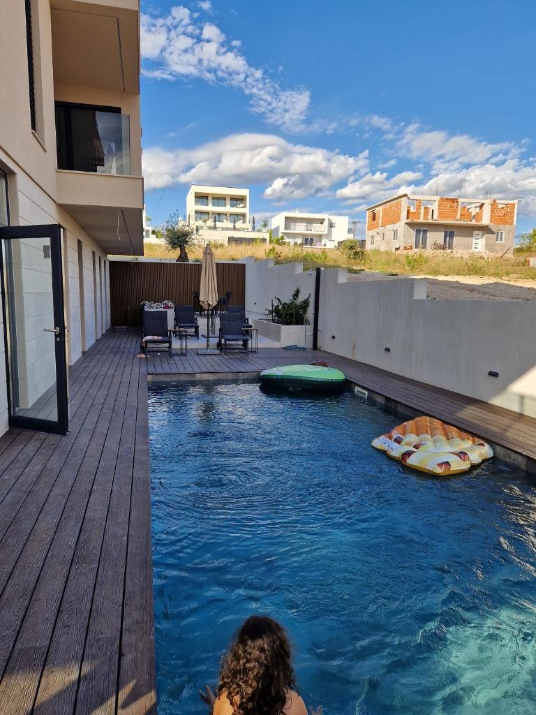 Family friendly apartments with a swimming pool Sveti Filip i Jakov, Biograd - 21627 photo 3