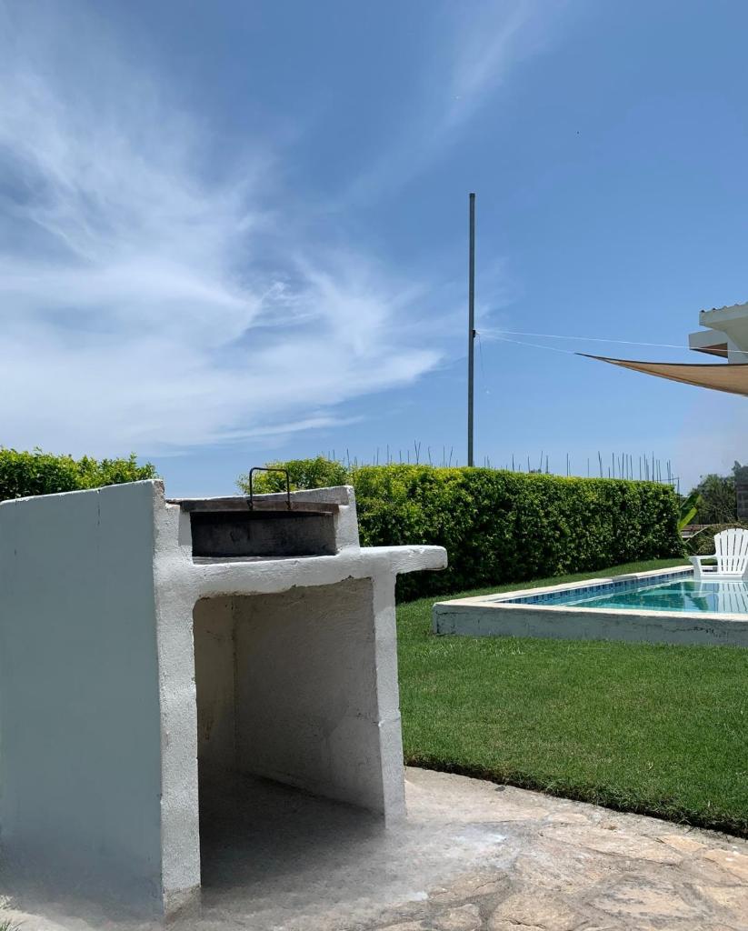 Tropical Vibes Beach House photo 4