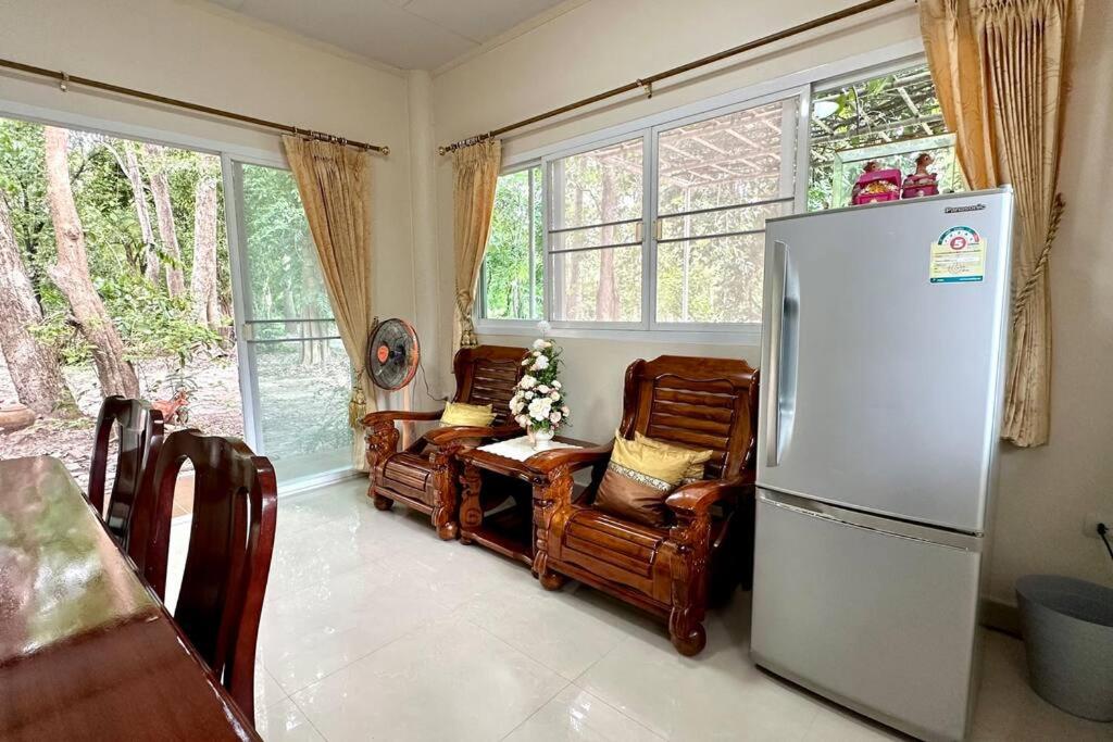 Narai - Home Stay in Thapthan (A) photo 2