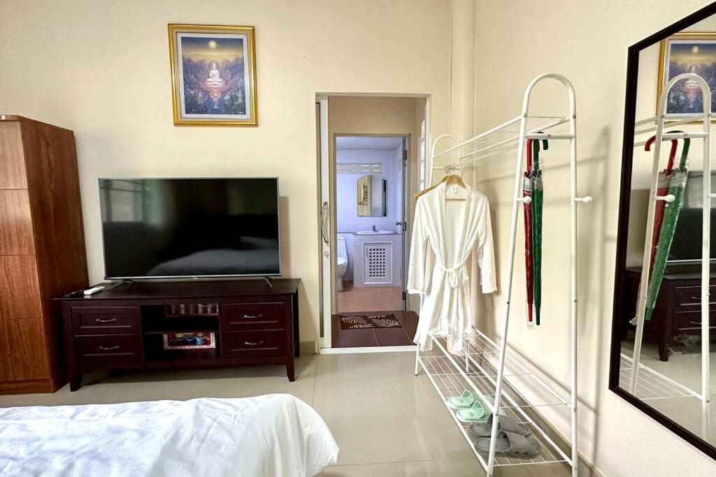 Narai - Home Stay in Thapthan (A) photo 1