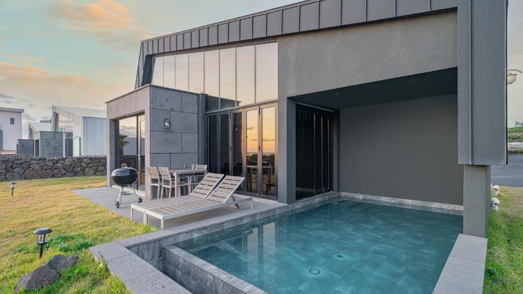 Daejeong Secret Pool Villa & Resort photo 3