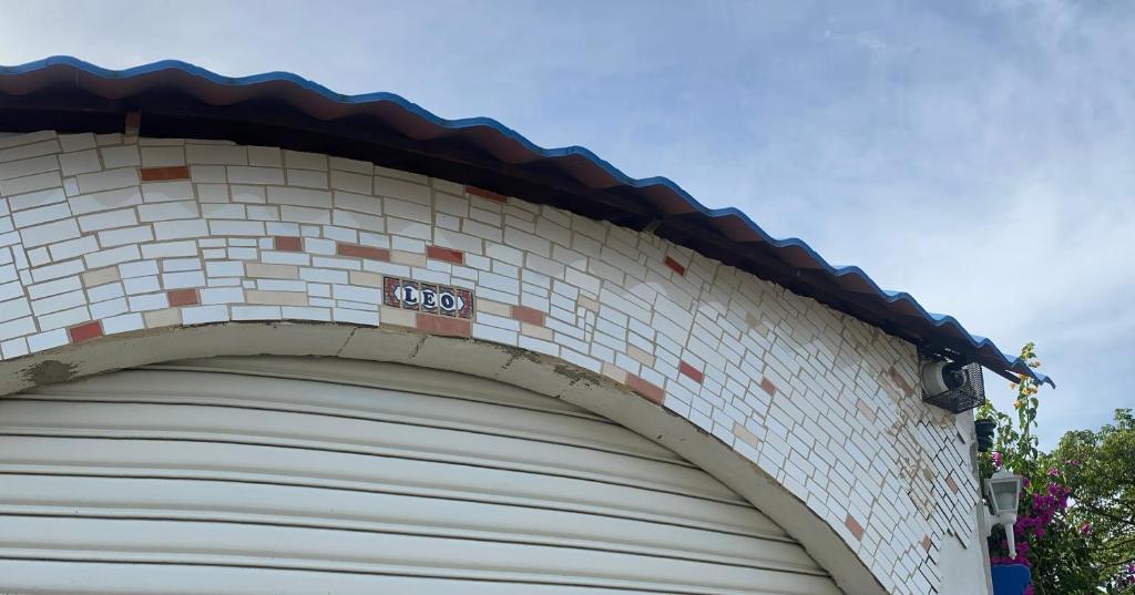 Owl House photo 1