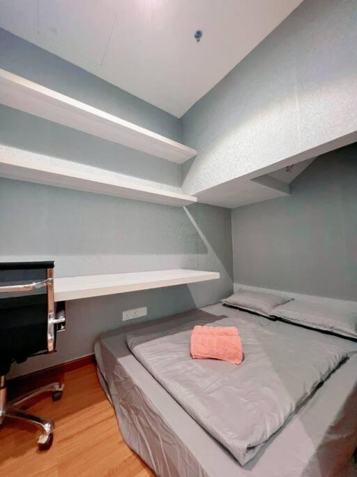 Duplex 4px @ Direct Linked to Central I-CITY & SOGO with Free Carpark photo 3