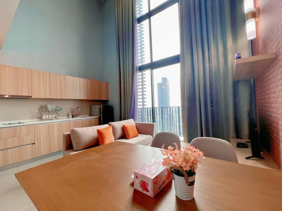 Duplex 4px @ Direct Linked to Central I-CITY & SOGO with Free Carpark photo 4