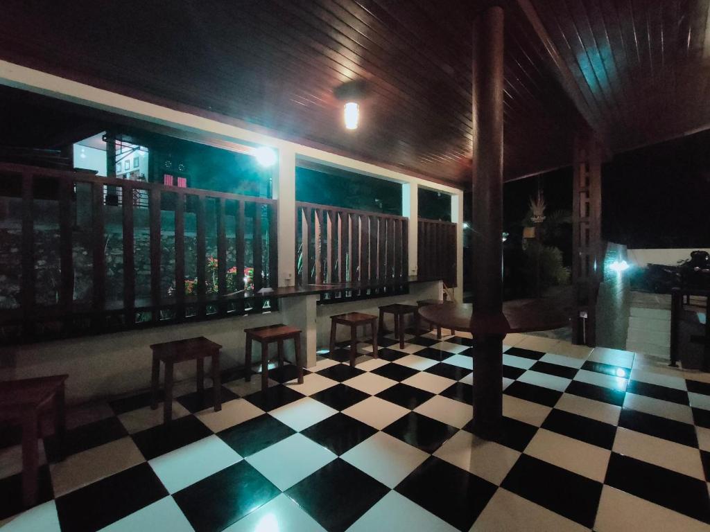 Lo Sari Bungalow photo 1