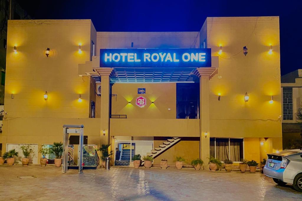 HOTEL ROYAL ONE photo 3