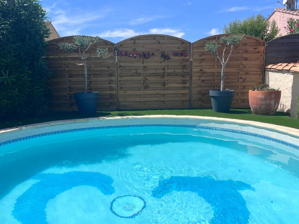Très jolie maison familiale, Piscine Cosy, havre de paix à 10 min des plages photo 2