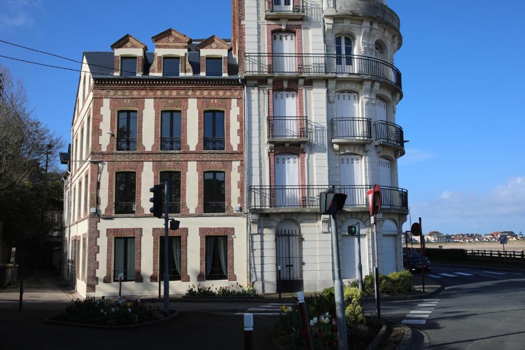 Appartement GRAND CONFORT BORD DE MER Rez-de-Chaussée RESIDENCE LA VAGUE photo 1