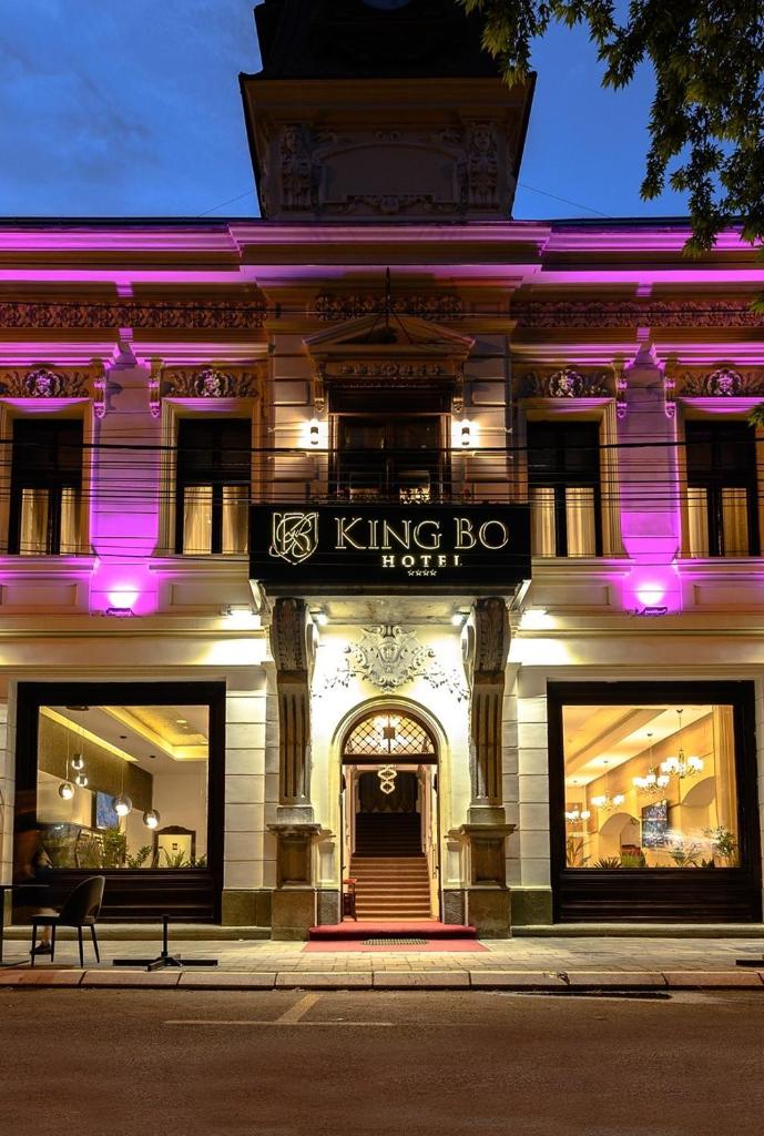 Luxury Hotel King Bo
