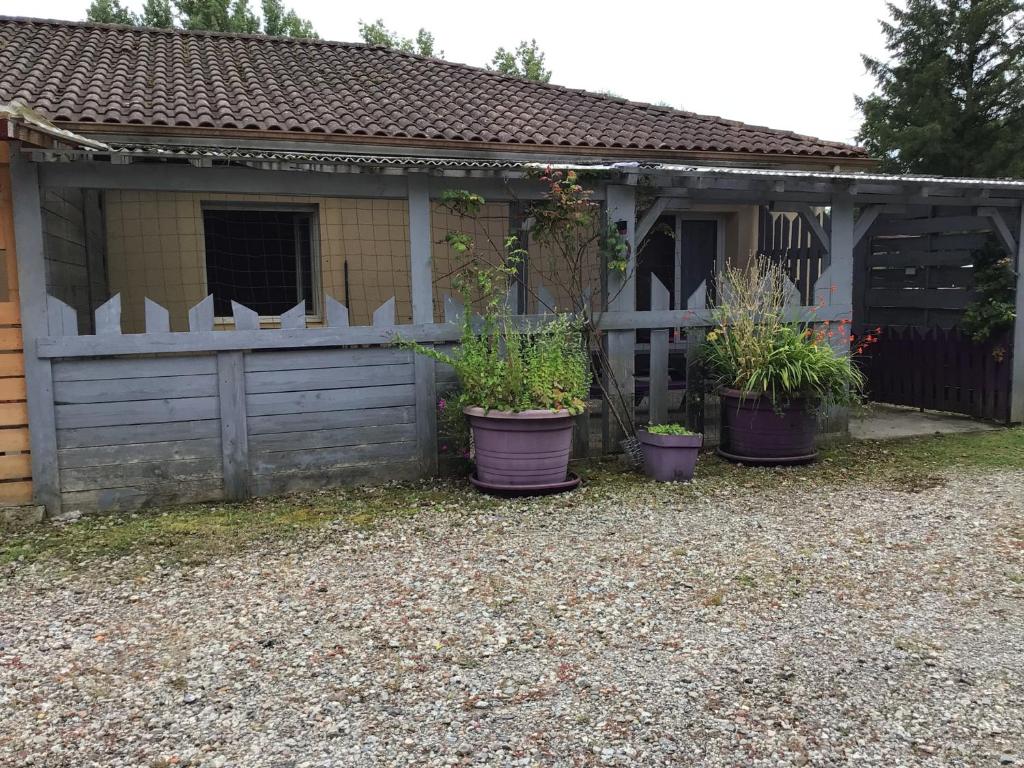 Compreignac F2 GRIS/MAUVE entier,vue forêt photo 1