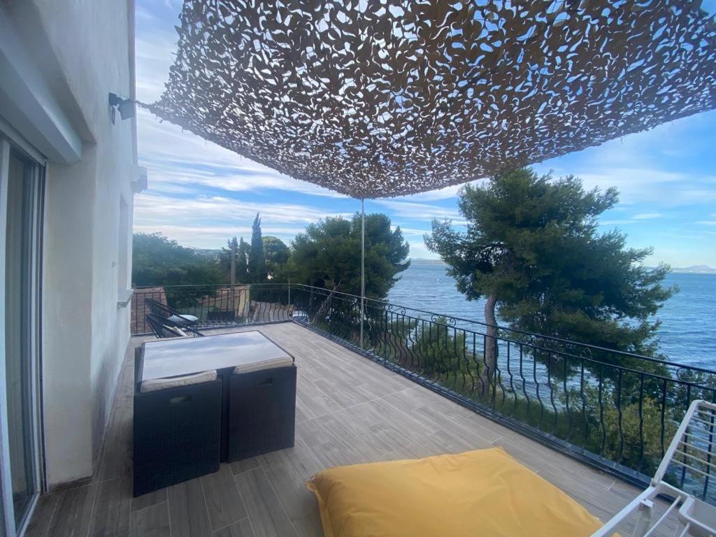 Appartement T4 terrasse et vue photo 3