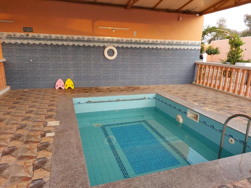 AlMazyona Chalet إستراحة المزيونه للتأجير photo 4