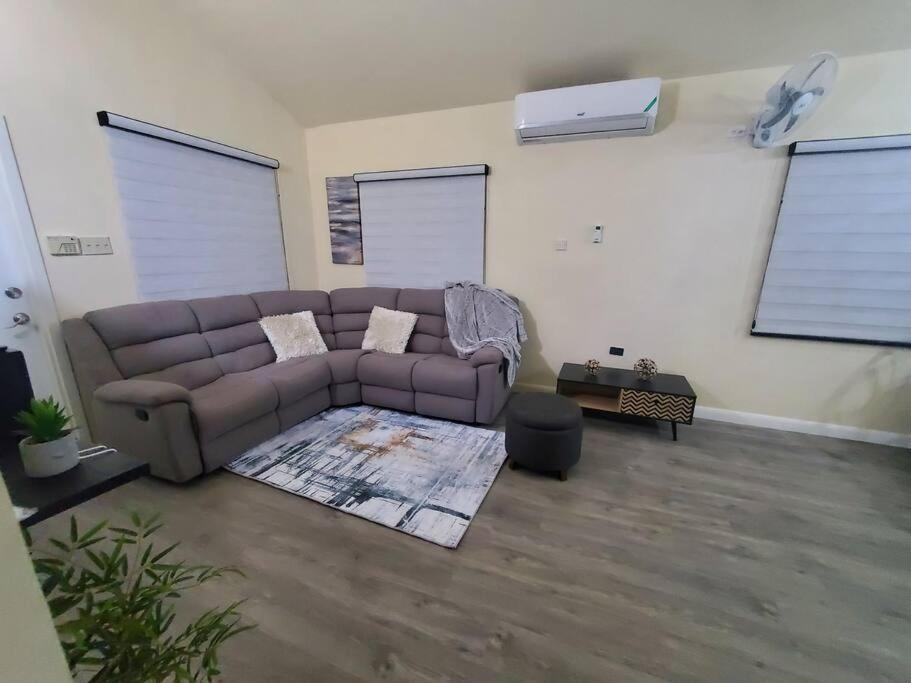 Zen at Phoenix- (24hr security) Gated Community photo 4