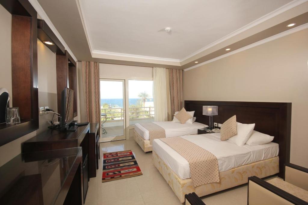Salvatore Room With Breakfast- Sea View
