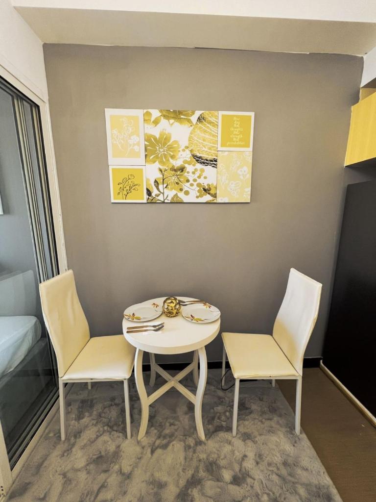 Condo photo 3