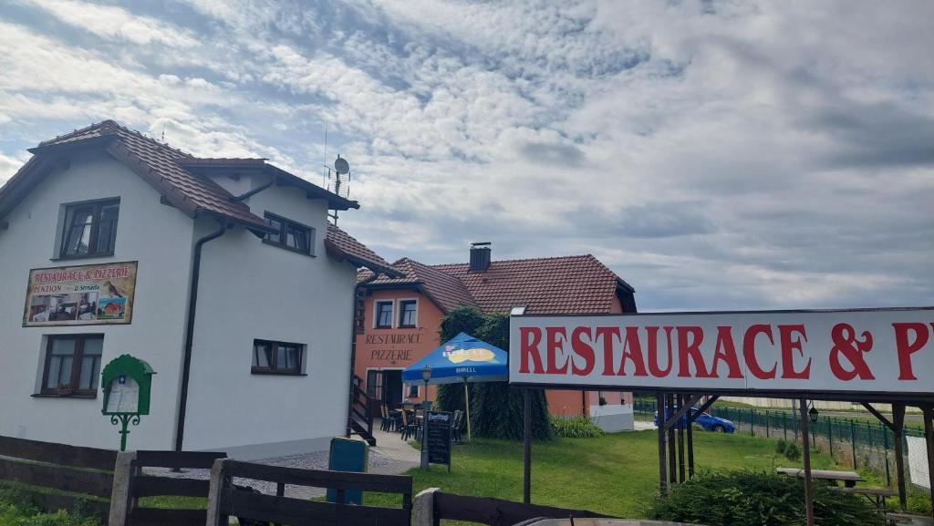 Penzion a restaurace U Strnada photo 2