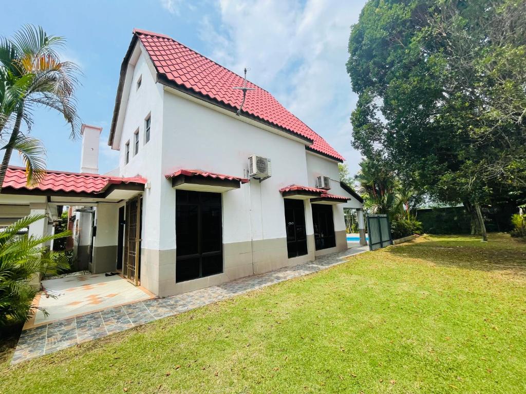 Afamosa golf resort private pool 4 rooms lot 911 bumiputra photo 1