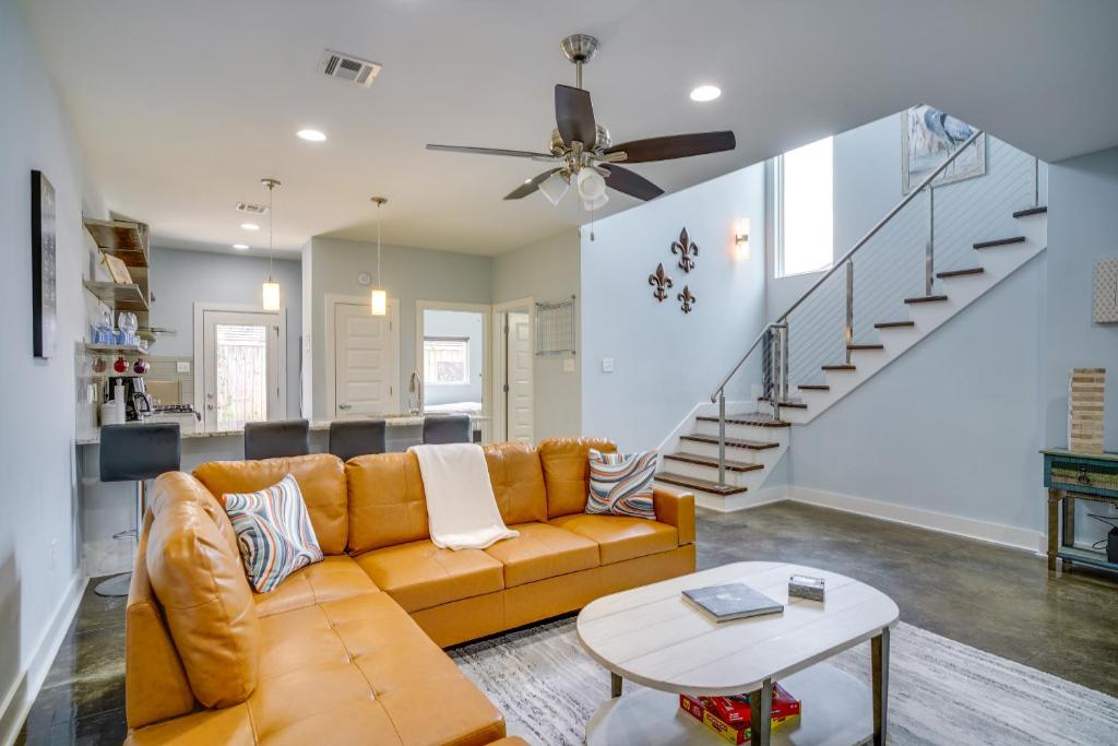 Vibrant Lafayette Townhouse about 5 Mi to Downtown! photo 4