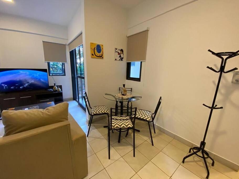 HERMOSO DPTO DE 2 DORMITORIOS CON GARAGE PRIVADO photo 3