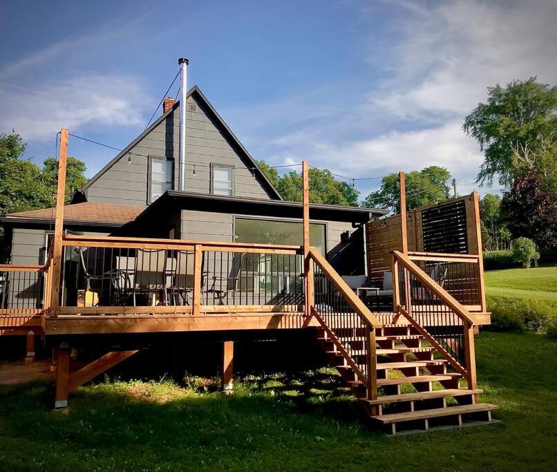 Parkman Pad in Montague photo 2
