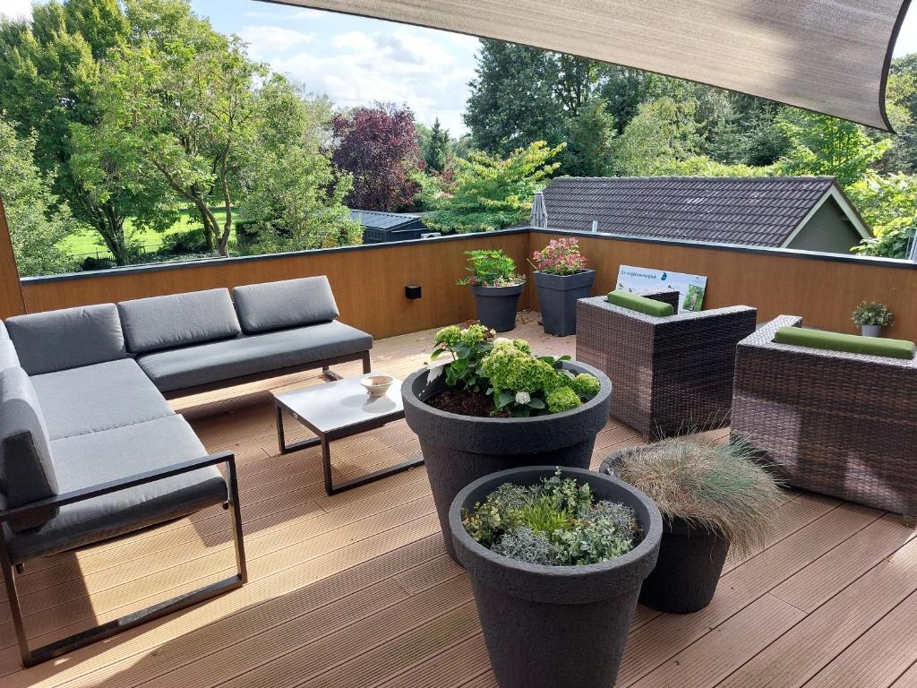 B&B Vierlingsbeek, Appartement Onder één dak en tuin-chalet photo 4