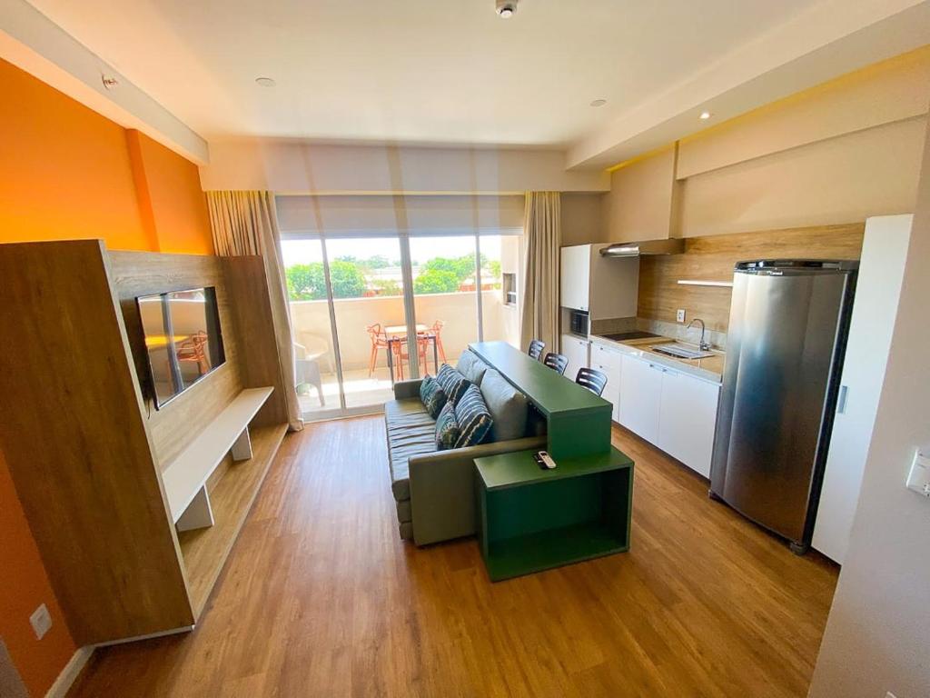 Hot Beach Suites - Olimpia