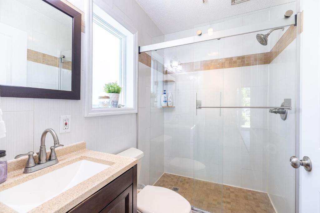 Escape to Our Private Guest House in Jupiter Farms photo 2