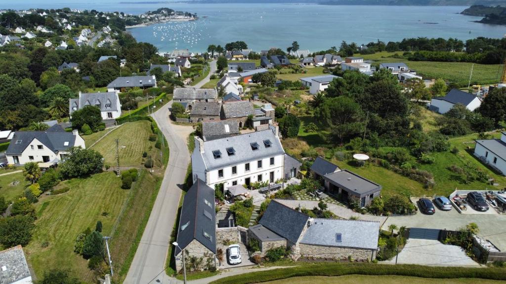 L’ARDOISIÈRE, maison d’hôtes et d’amis photo 1