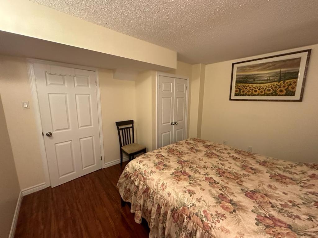 Basement apartment photo 3