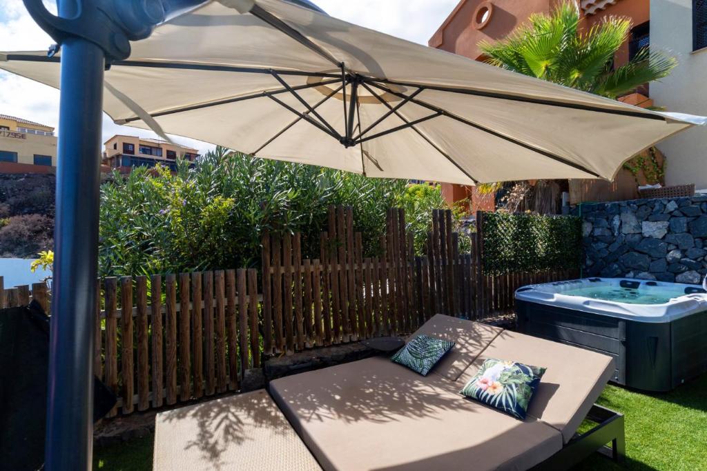 Dream sea view Villa with private swimmingpool and Jacuzzi photo 3