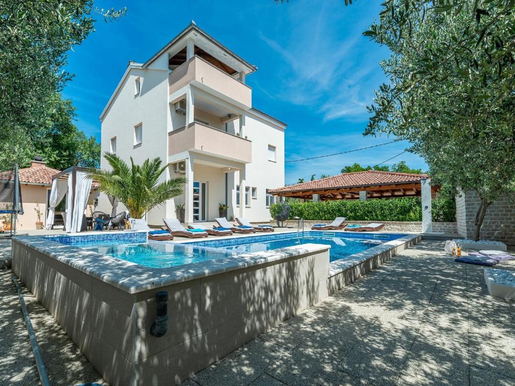 Vila Ines near nature park Vrana