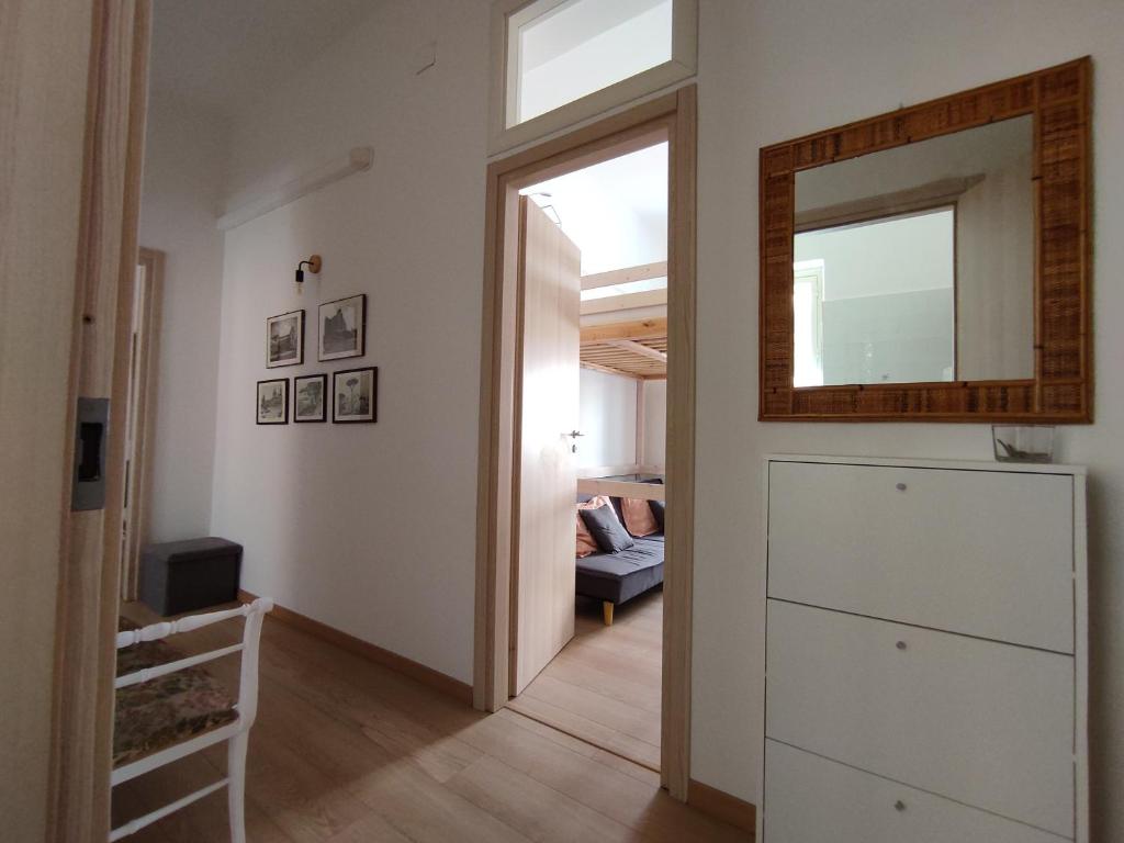 GypsyNomad - Your crib in the historical centre of Palermo photo 3