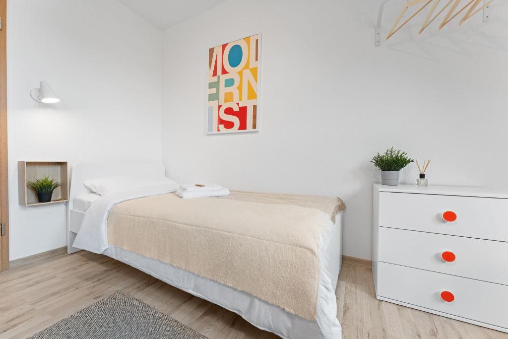 Helle moderne Wohnung, ,nahe Uni, zentral photo 1