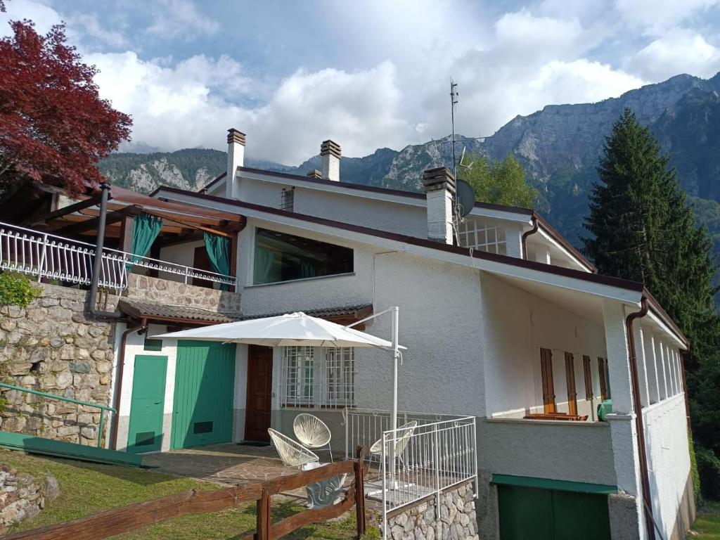 Villa Bordogna in Val Brembana nel cuore delle prealpi photo 3