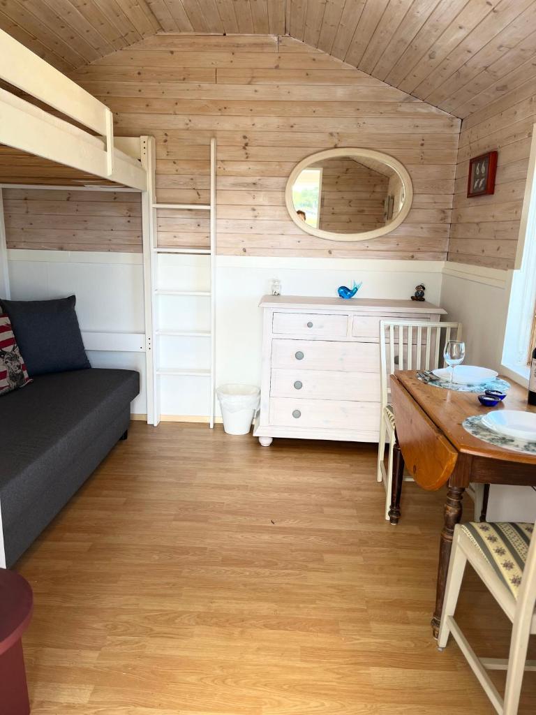 Sea view chalet photo 3