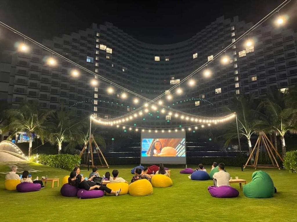 Arena Cam Ranh SeaView KH