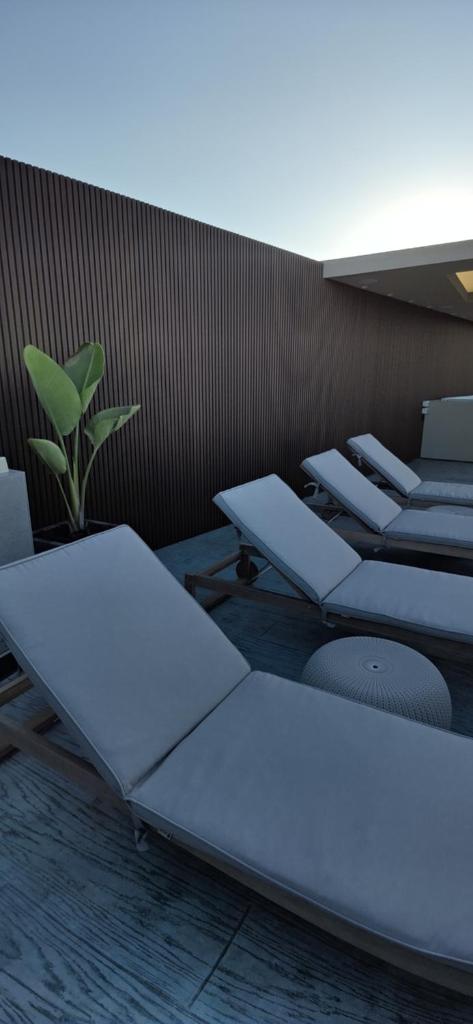 Summertime Signature Suites photo 4