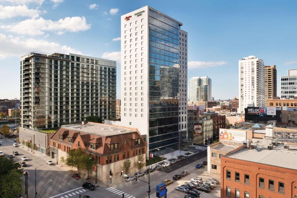 Hampton Inn by Hilton Chicago Downtown West Loop photo 1