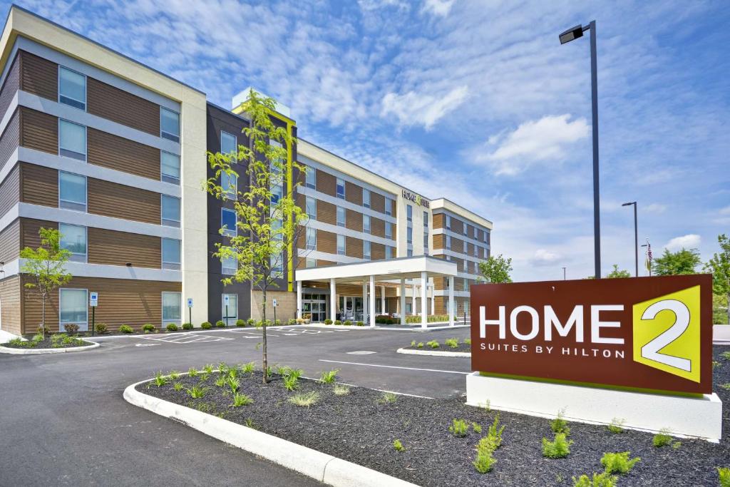 Home2 Suites by Hilton Blue Ash Cincinnati image