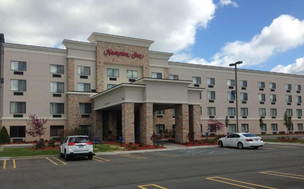 Hampton Inn Detroit/Auburn Hills South image