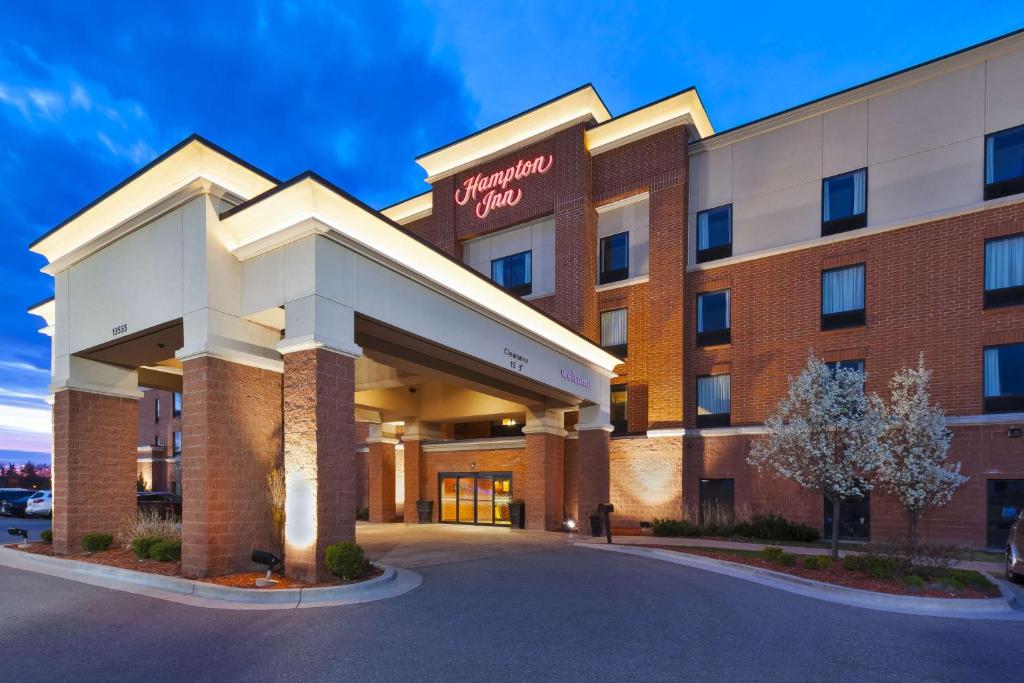 Hampton Inn Detroit/Southgate image