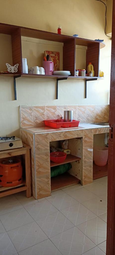 Akira Safaris Furnished Apartment photo 3