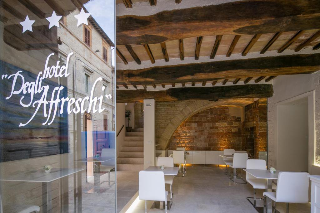 Hotel Degli Affreschi photo 1