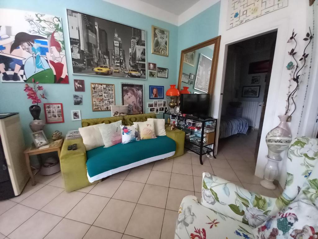 Cozy single room in a period property photo 4